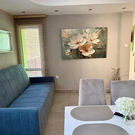 Na Rogu Dwupokojowy, 40m2 150m Od Morza דירה