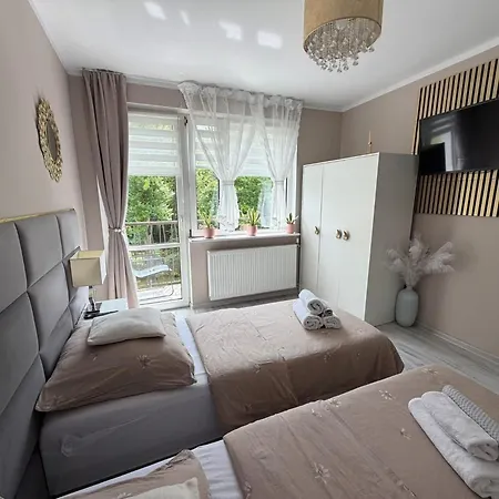 Na Rogu Dwupokojowy, 40m2 150m Od Morza Miedzyzdroje