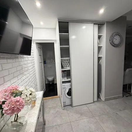 Na Rogu Dwupokojowy, 40m2 150m Od Morza Miedzyzdroje